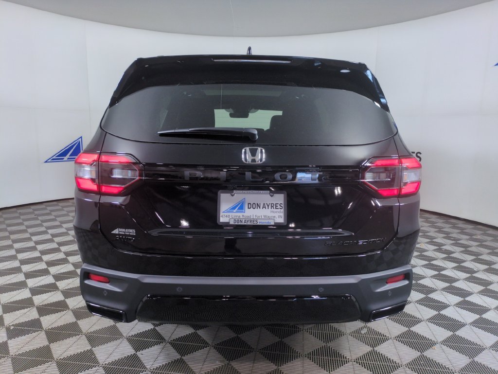 New 2026 Crystal Black Pearl Honda Black Edition image 4