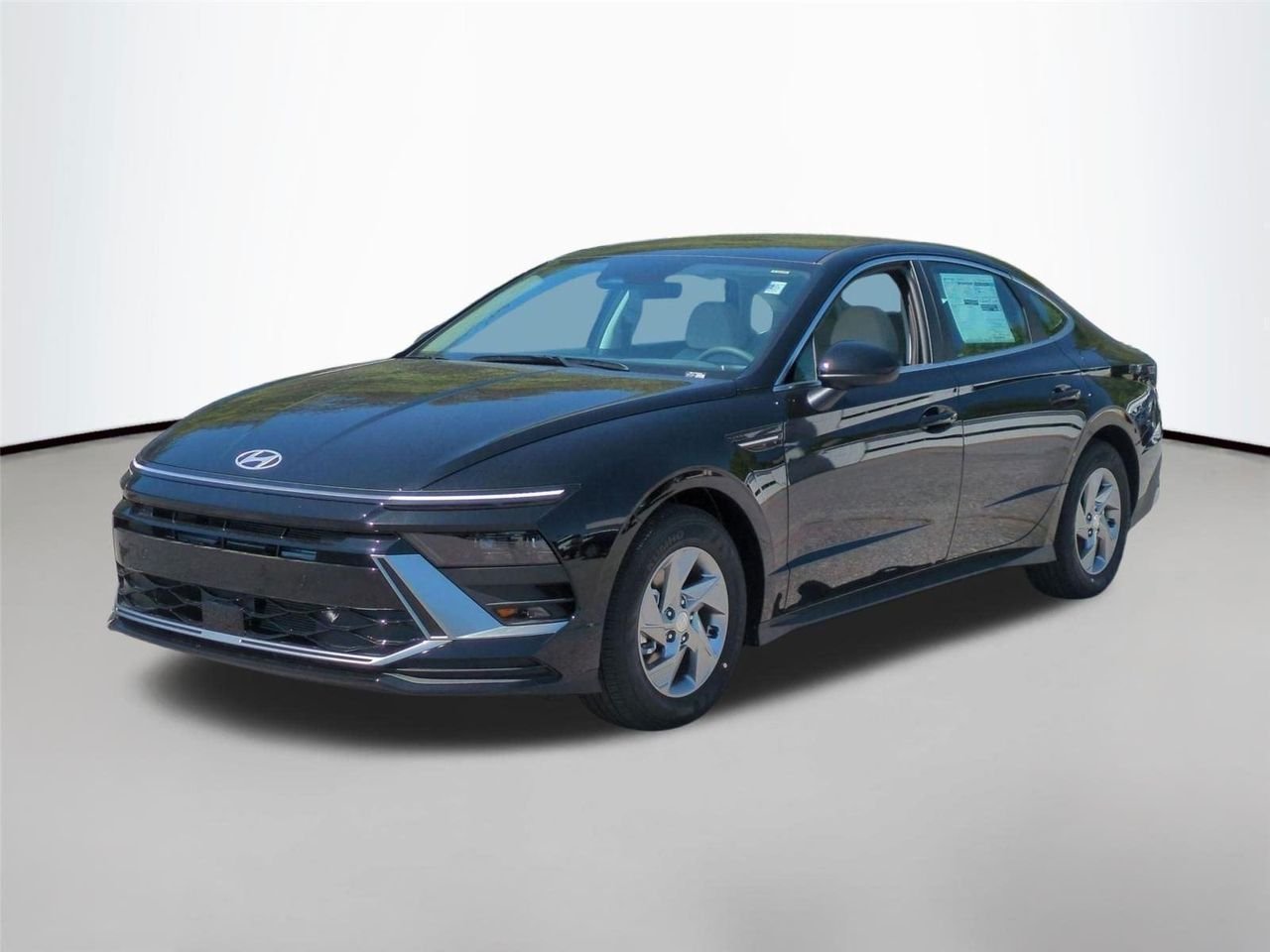 2026 Hyundai Sonata SE's photo