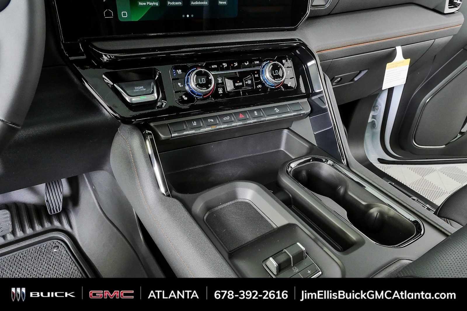 2026 GMC Sierra 2500HD AT4 - Photo 18