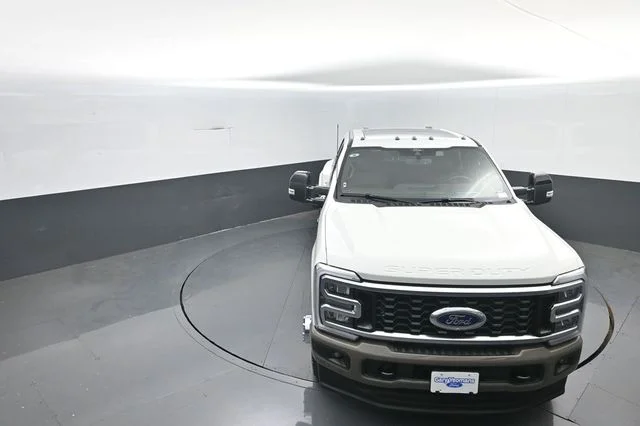 New 2026 Star White Metallic Tri-Coat Ford F-350® King Ranch® image 28
