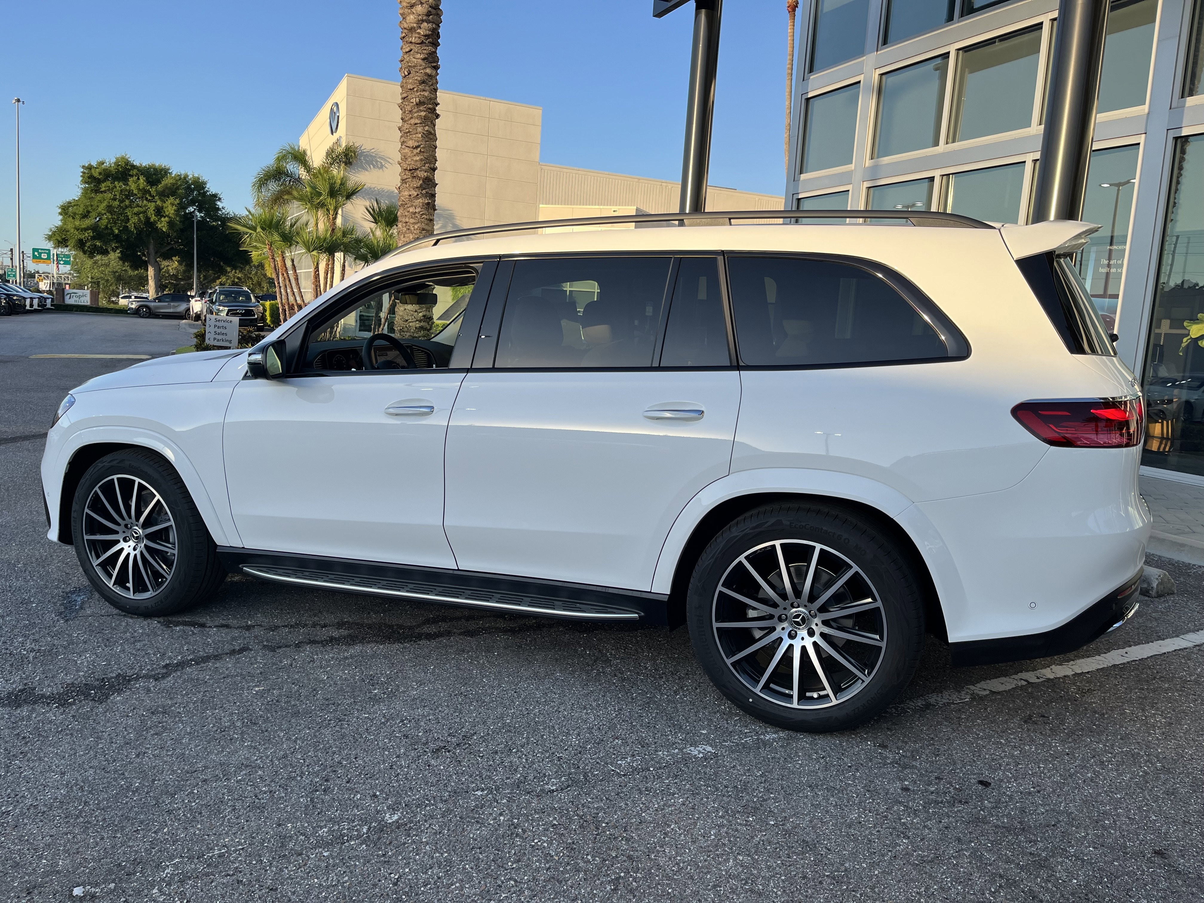 New 2026 Polar White Mercedes-Benz GLS 450 image 35