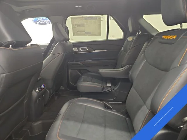 New 2026 Agate Black Metallic Ford Tremor® image 22