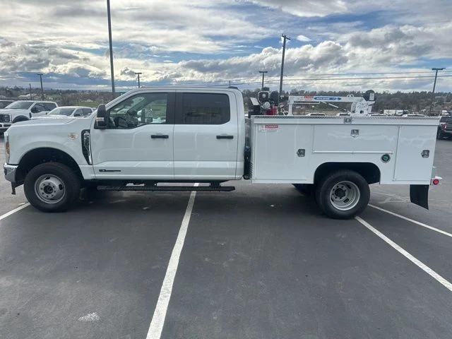 Used 2024 White Ford XL image 19