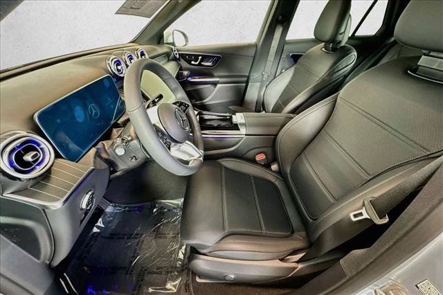 New 2026 Cirrus Silver Metallic Mercedes-Benz GLC 300 image 48