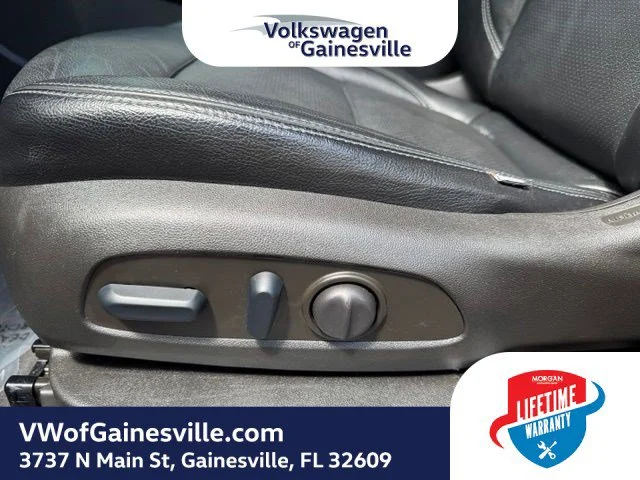 Used 2023 Copper Bronze Metallic Chevrolet LT image 18