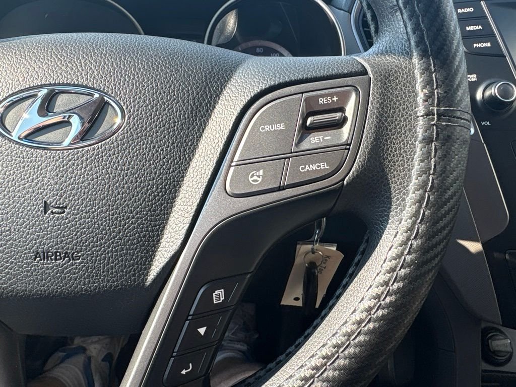 Used 2016 Iron Frost Hyundai SE image 15