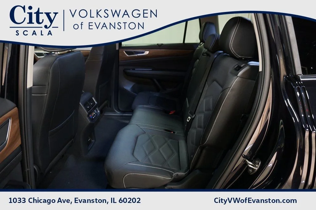 New 2026 Black Volkswagen 2.0T SE w/Technology image 11