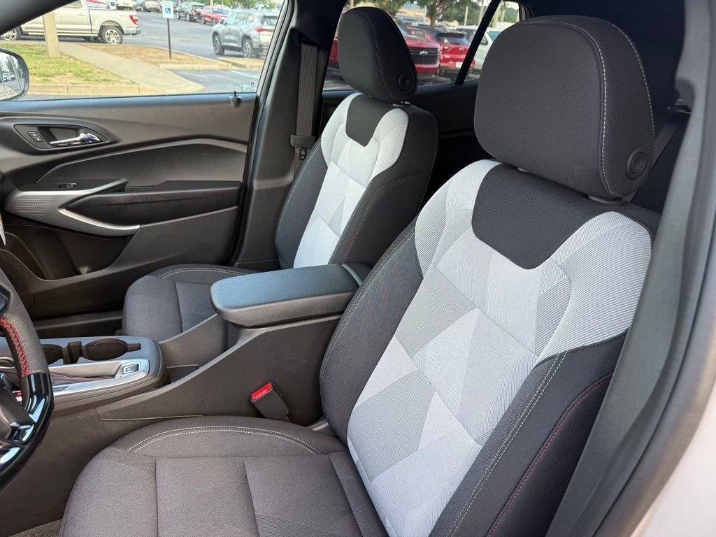 2026 Chevrolet Trax Activ - Photo 10