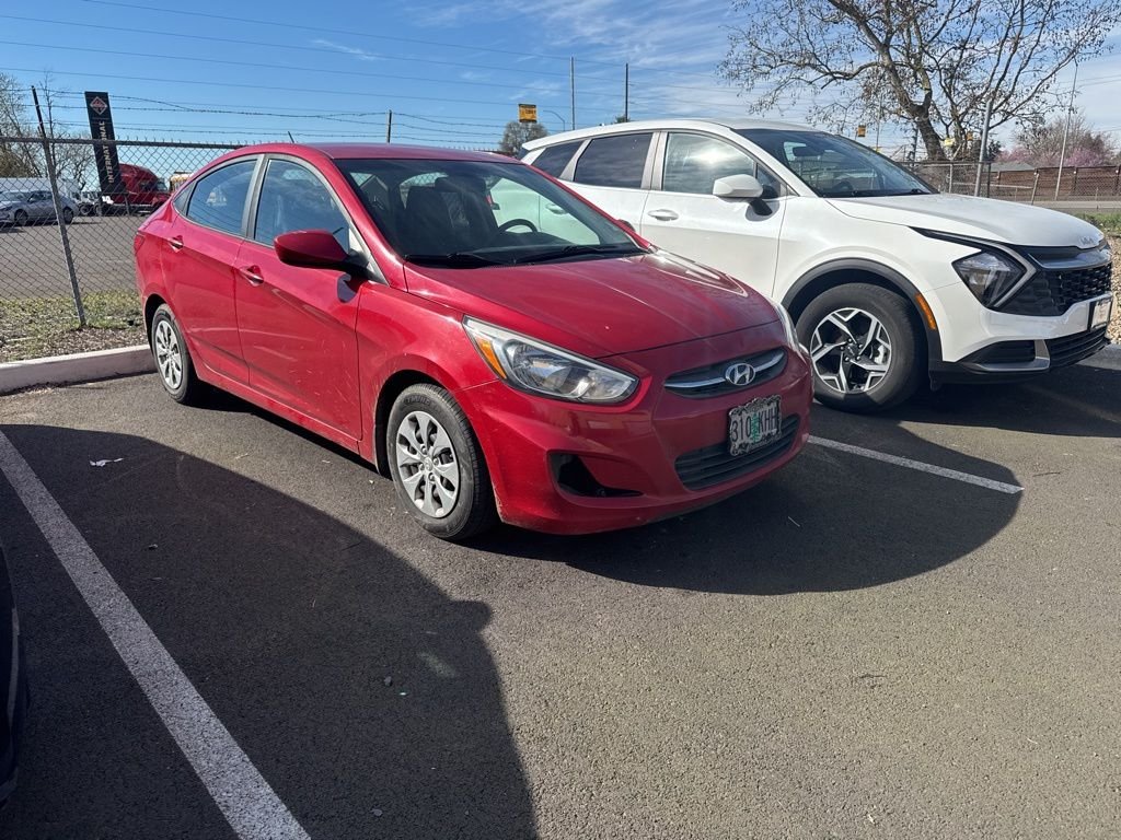 2017 Hyundai Accent SE