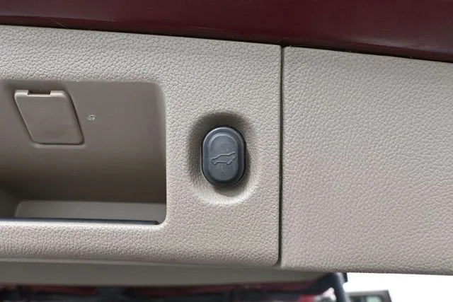 2020 Chevrolet Suburban LT - Photo 50