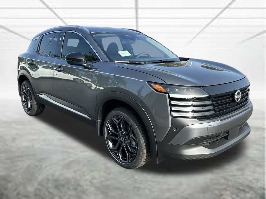 New 2026 Gun Metallic Nissan SR image 3