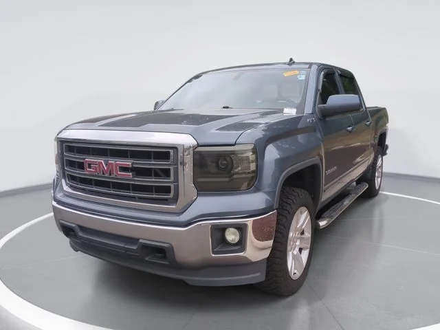 Used 2014 Gray GMC SLE image 1