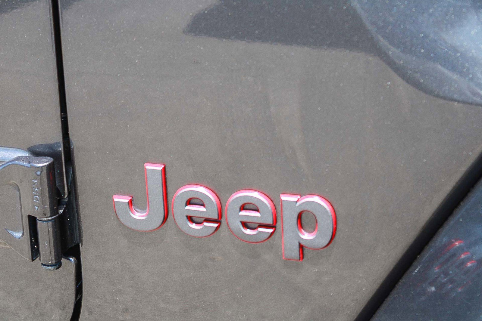 Used 2021 Granite Crystal Metallic Clearcoat Jeep Unlimited Rubicon image 9