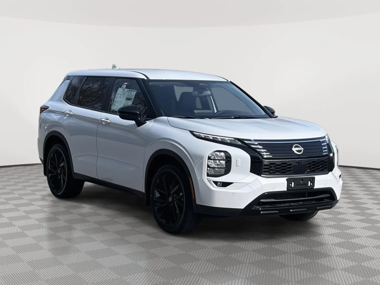 New 2026 Alpine Frost Nissan SL image 3