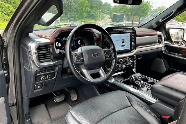 Used 2022 Gray Ford Lariat image 14