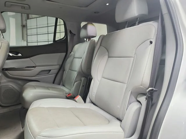 Used 2021 White GMC SLT image 11