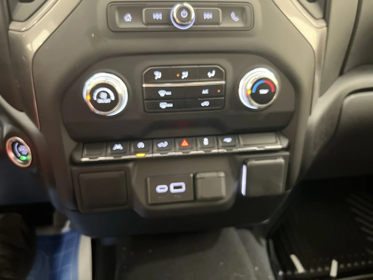 2025 GMC Sierra 1500 Pro - Photo 54