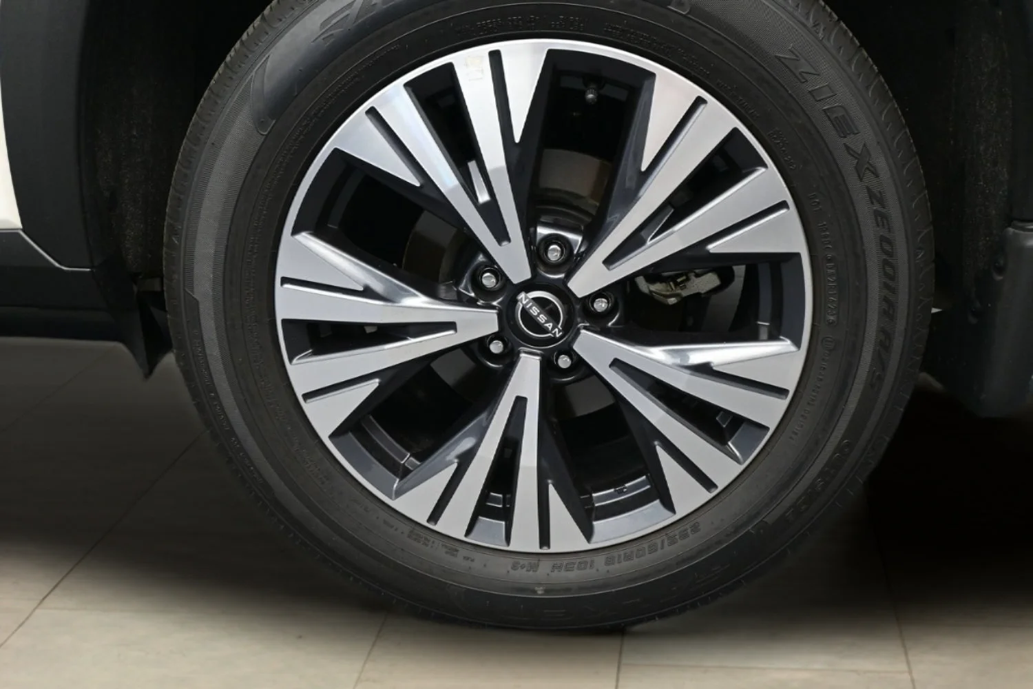 Certified Used 2023 Pearl White Tricoat Nissan SV image 20