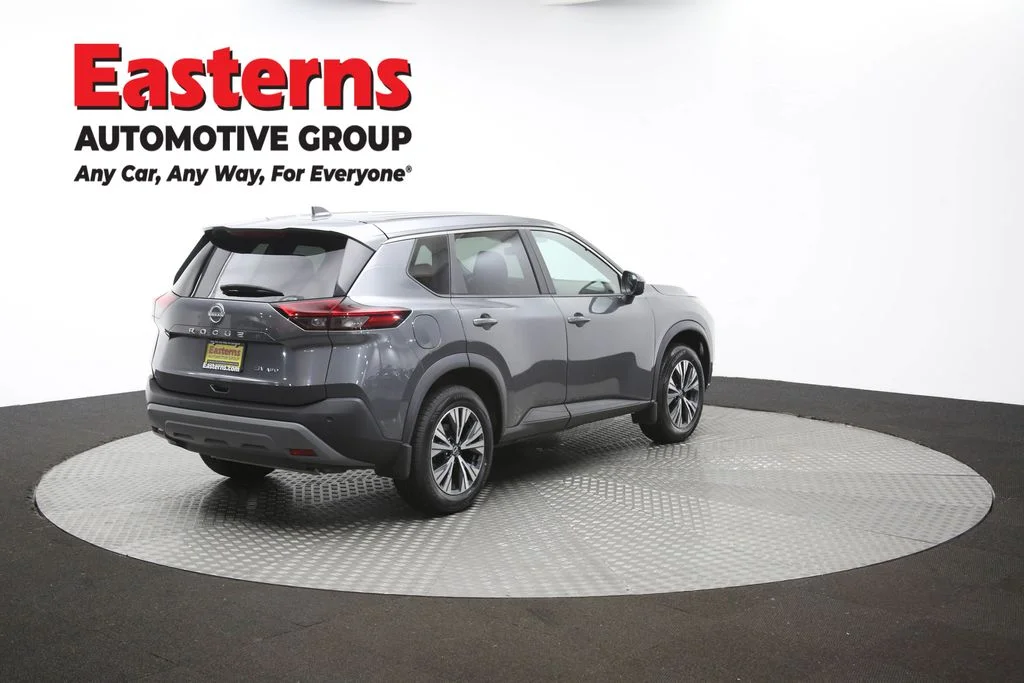 Used 2023 Gray Nissan SV image 36