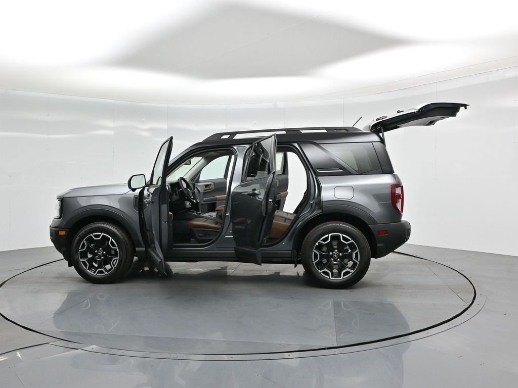 New 2025 Carbonized Gray Metallic Ford Outer Banks image 39