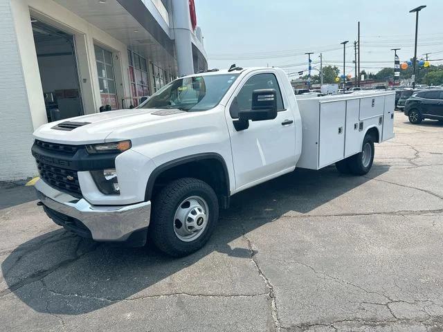 Used 2022 White Chevrolet Work Truck image 11