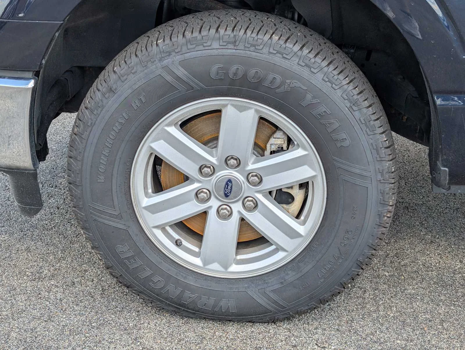 Certified Used 2023 Antimatter Blue Ford XLT image 3