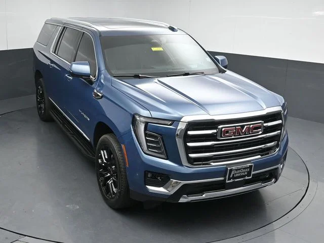 Used 2026 Blue GMC Elevation image 42