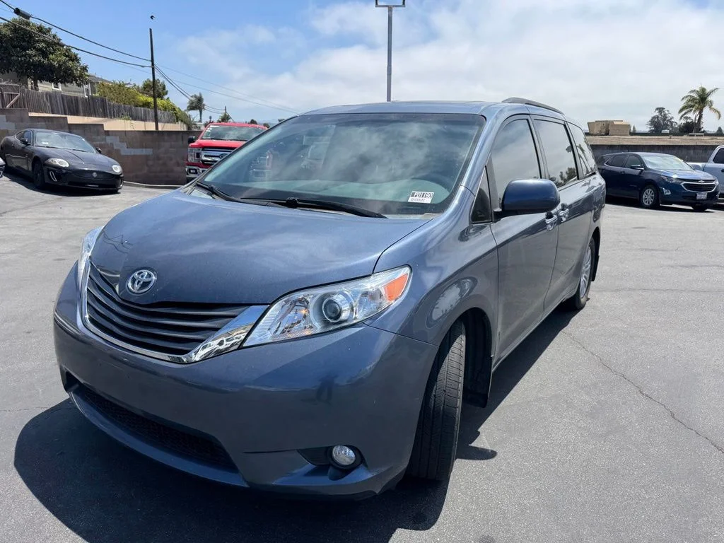 Used 2013 Toyota Sienna XLE with VIN 5TDYK3DC6DS335026 for sale in Watsonville, CA