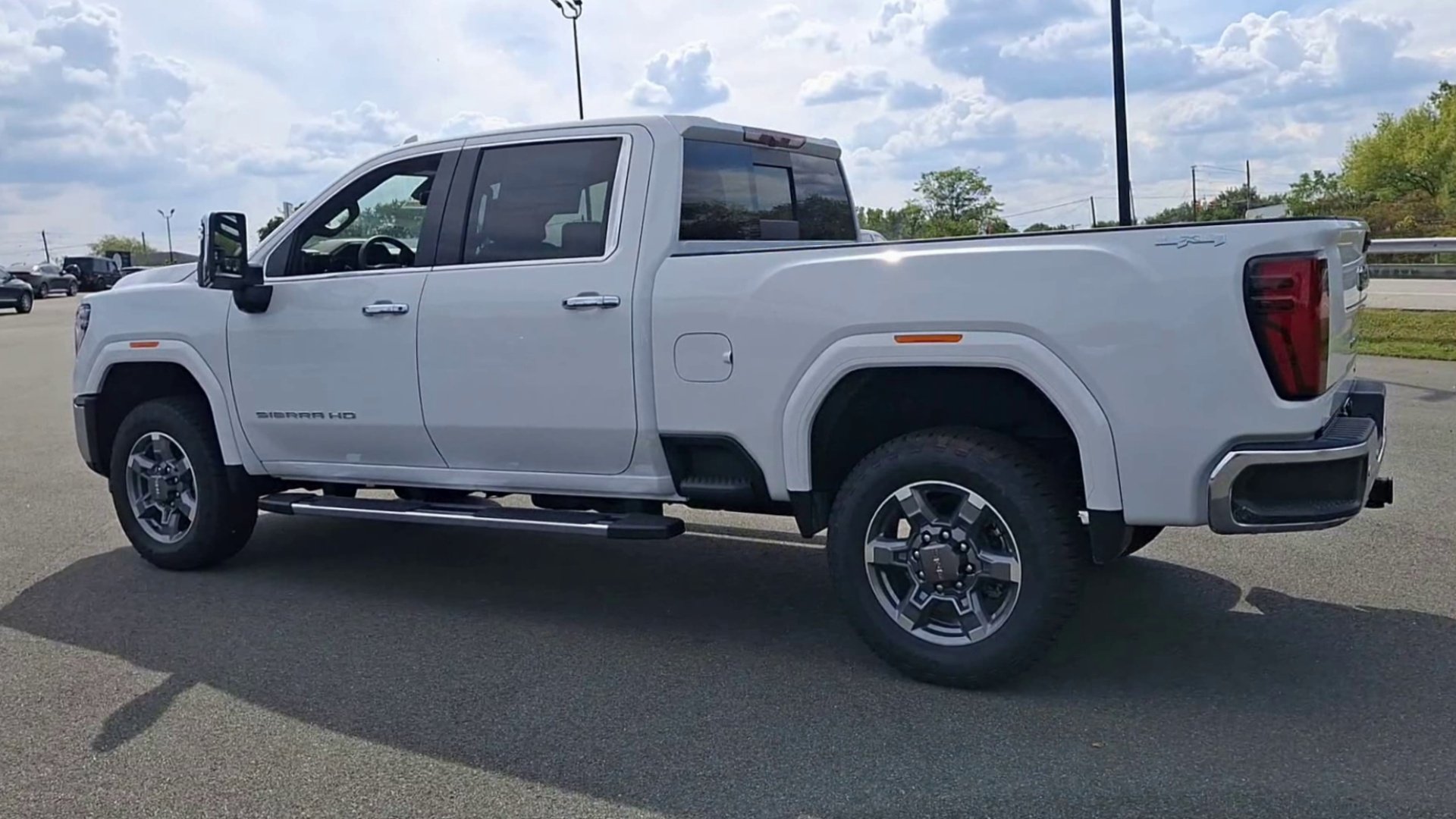 2025 GMC Sierra 2500HD SLT - Photo 32