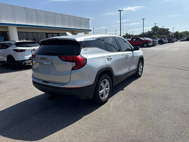 Used 2021 Silver GMC SLE image 3