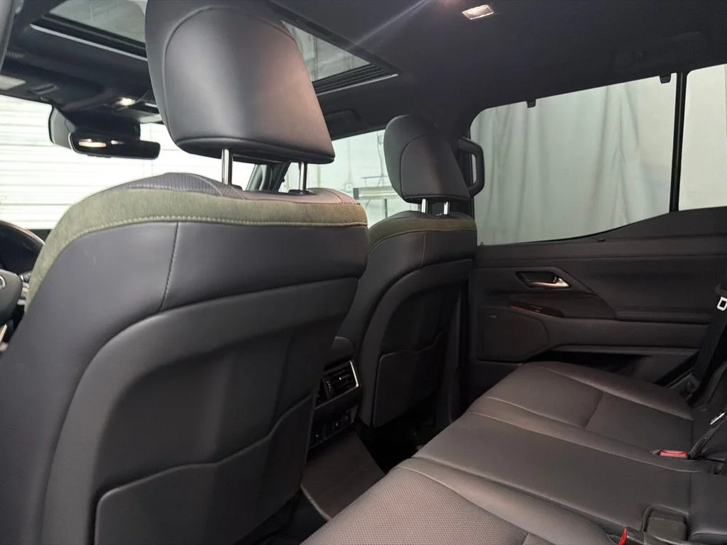 Used 2025 Black Lexus 550 Overtrail+ image 20