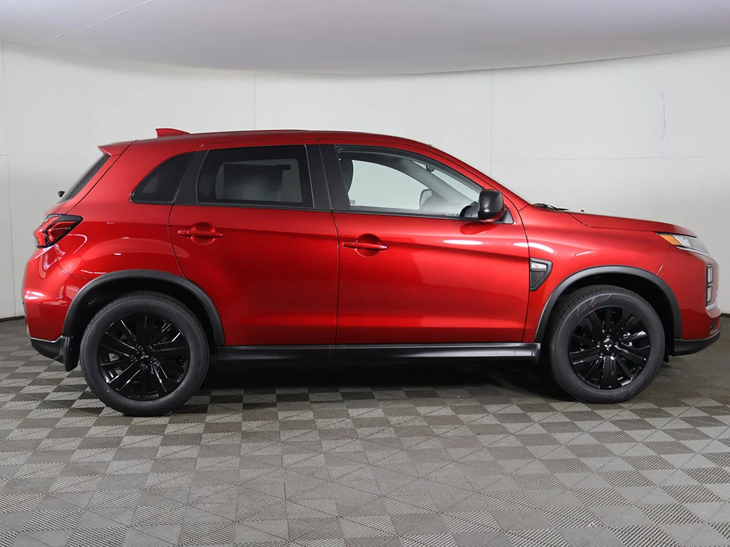 New 2027 Red Mitsubishi 2.0 LE 2WD image 15