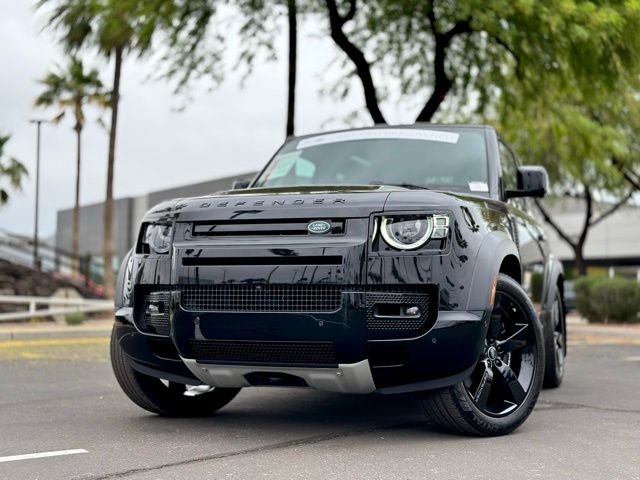 2023 Land Rover Defender 90