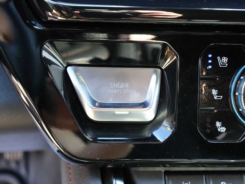 2025 GMC Sierra 1500 AT4 - Photo 22