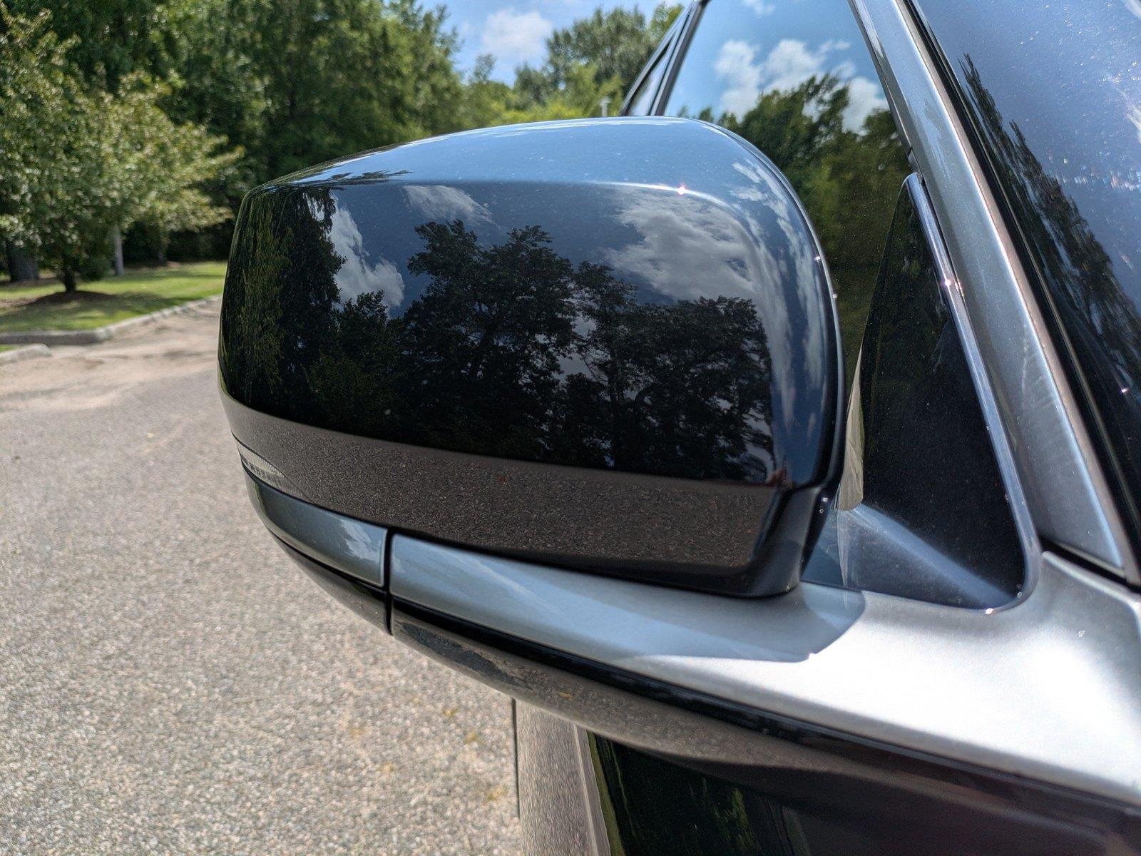 Used 2023 Diamond Black Crystal Pearlcoat Jeep Summit image 12