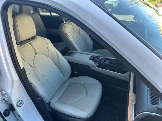 Used 2024 Beige Toyota Platinum image 28