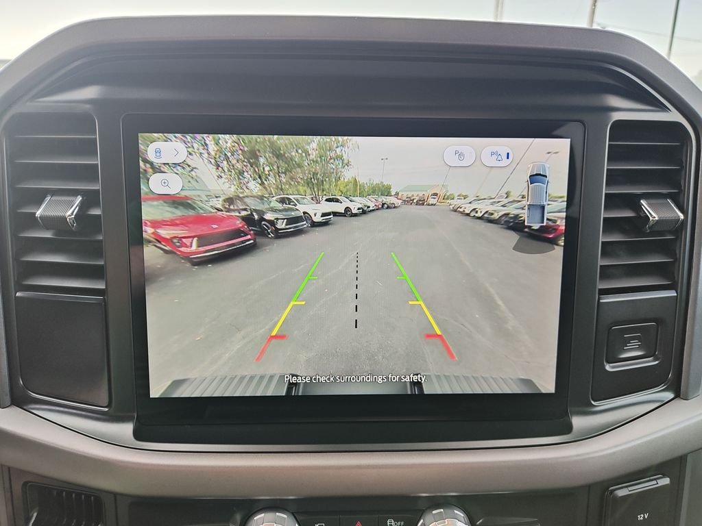 Used 2025 Black Ford XLT image 22
