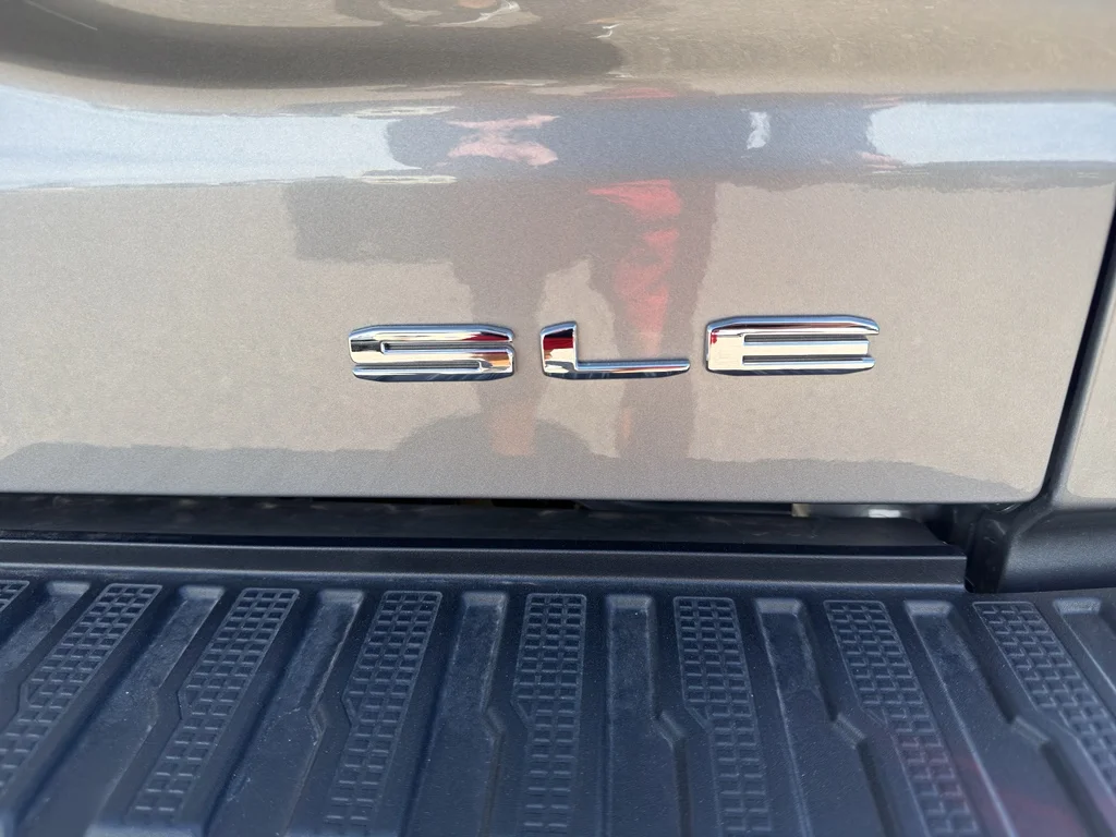 New 2026 Sterling Metallic GMC SLE image 8
