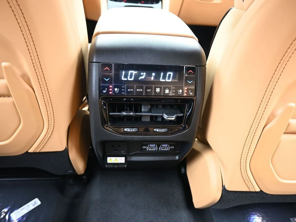 2025 Jeep Grand Cherokee Summit Reserve - Photo 42