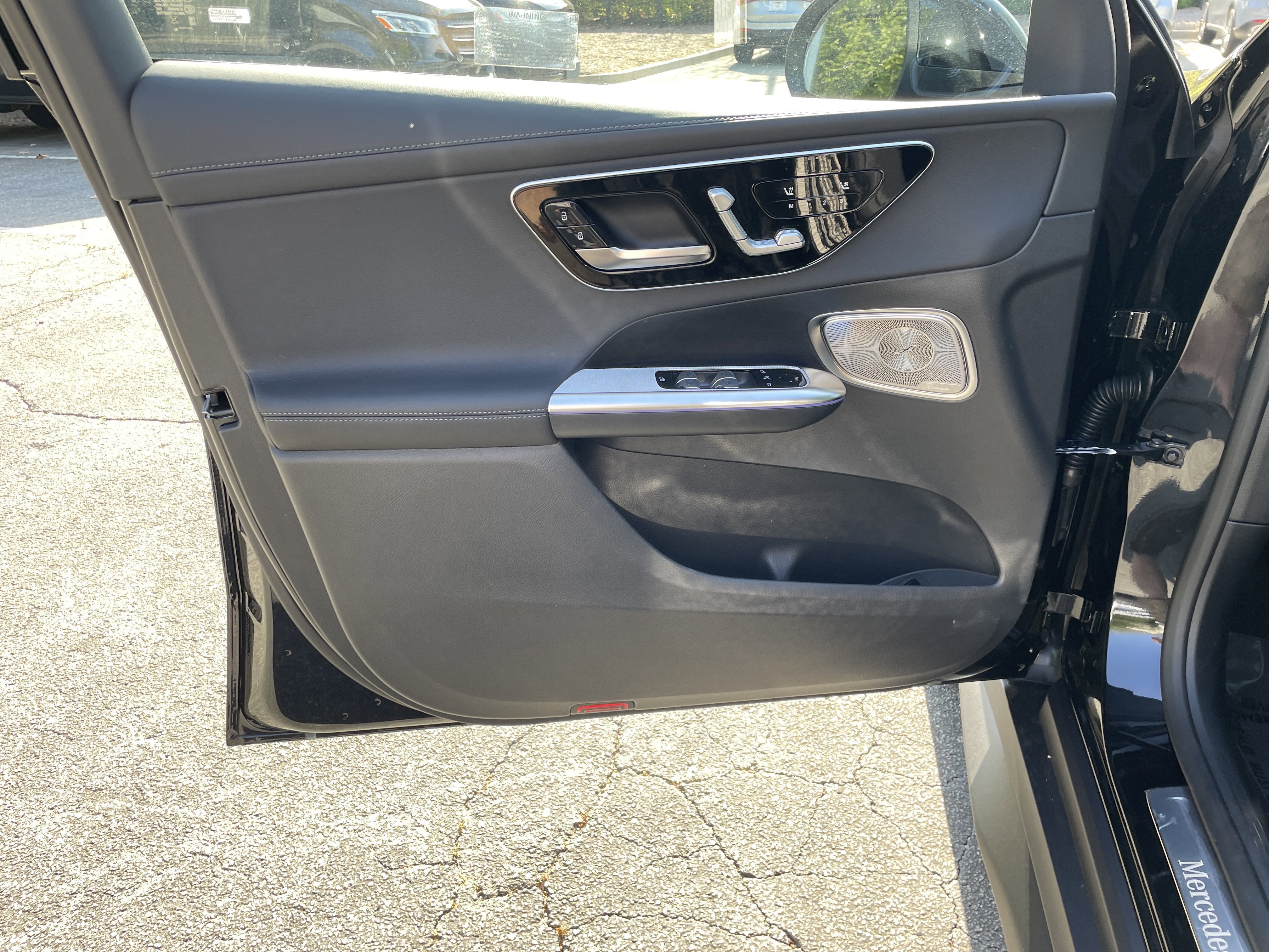 New 2026 Obsidian Black Metallic Mercedes-Benz GLC 300 4MATIC® Coupe image 17