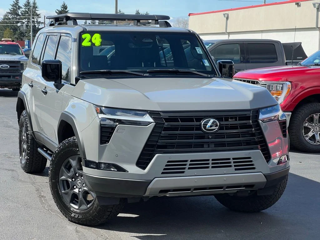 2024 Lexus GX 460 550 Overtrail's photo
