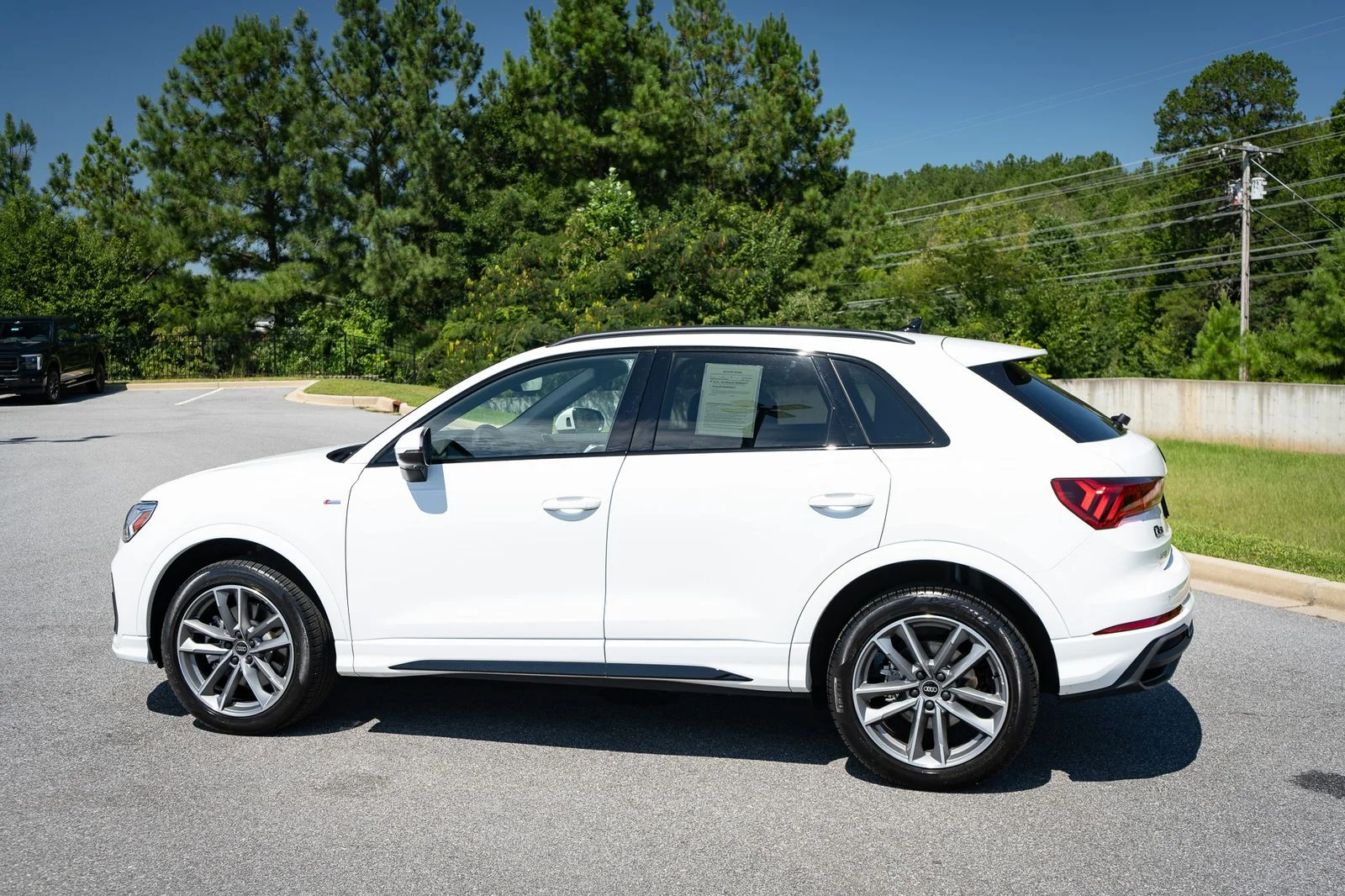 Used 2025 Arkona White Audi Premium image 7
