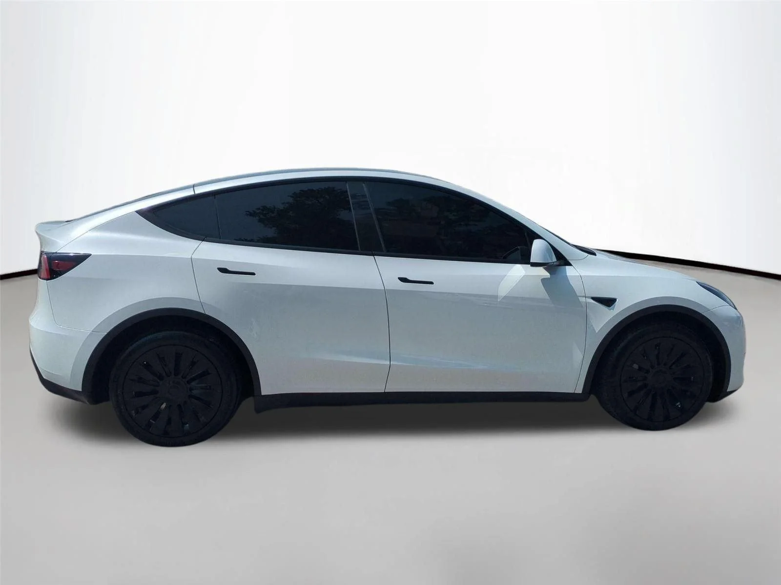 Used 2023 Pearl White Multi-Coat Tesla Long Range image 6