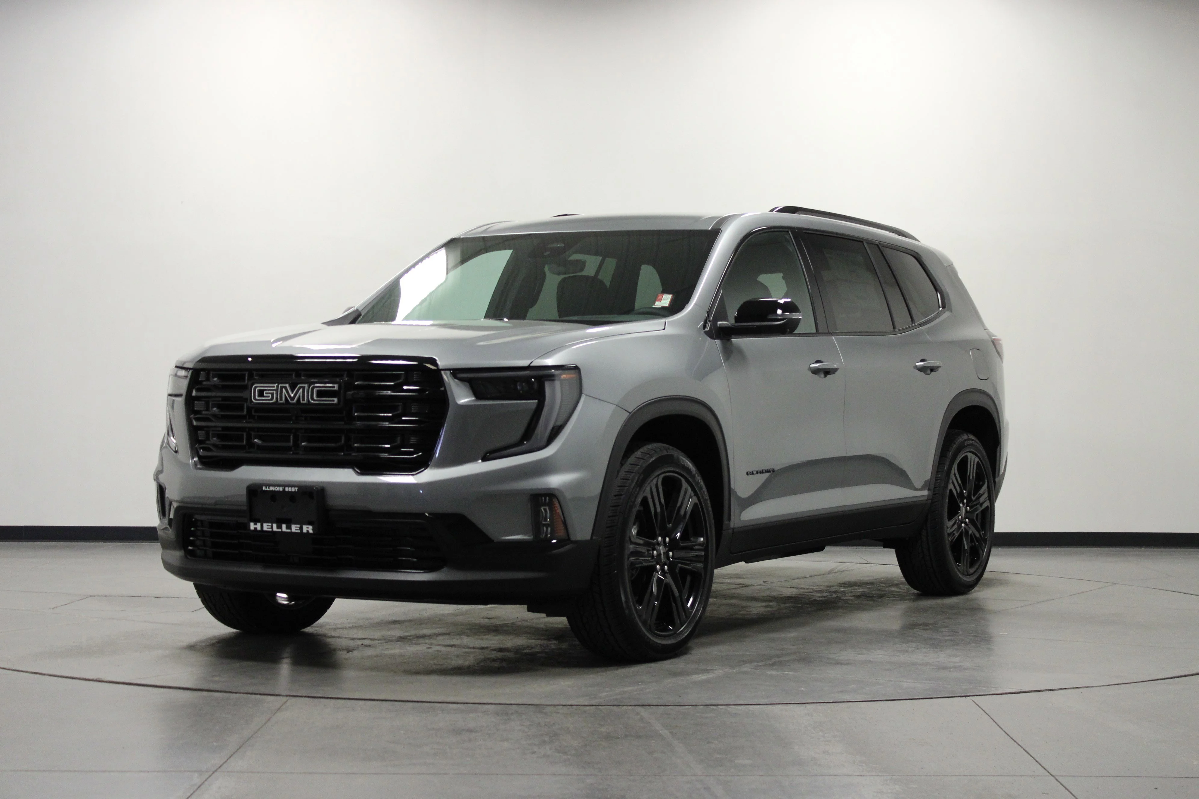 New 2026 Sterling Metallic GMC Elevation image 8