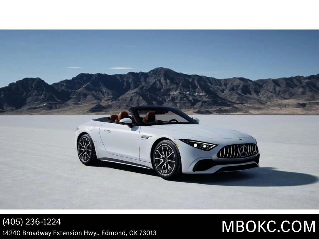 New 2027 MANUFAKTUR Moonlight White Metallic Mercedes-Benz AMG® SL 43 Roadster image 12