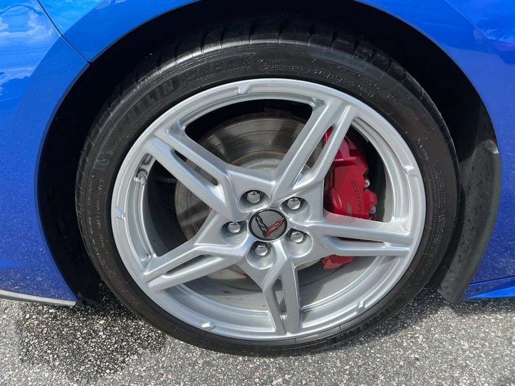 Used 2021 Blue Chevrolet Stingray image 18