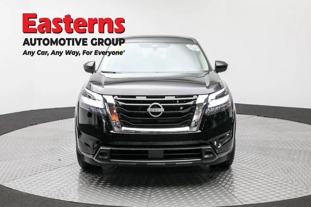 Used 2024 Black Nissan S image 2