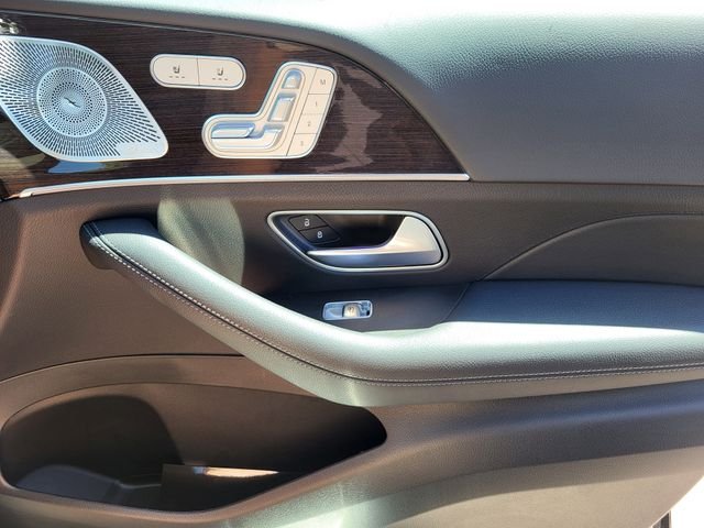New 2026 Obsidian Black Metallic Mercedes-Benz GLE 450 image 14