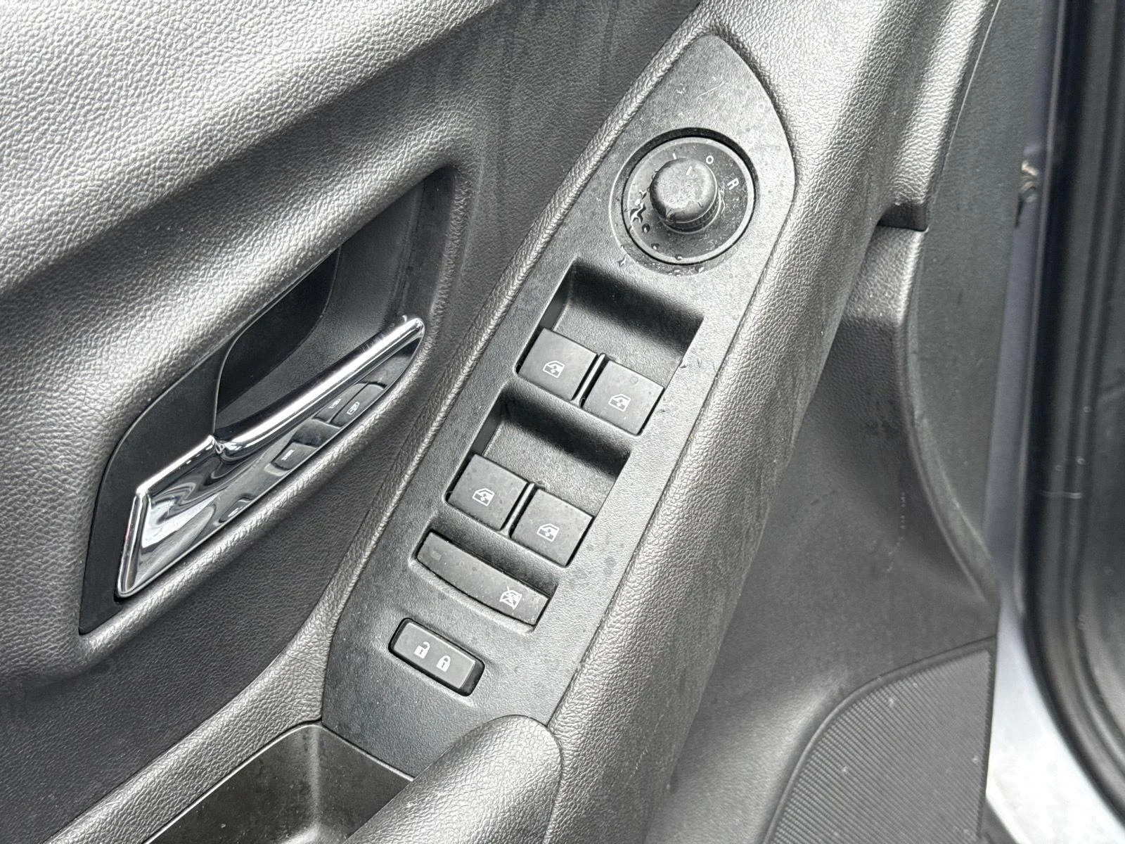 Used 2020 Satin Steel Metallic Chevrolet LS image 15