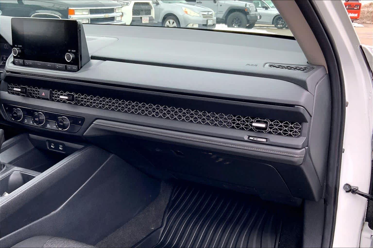 2024 Honda Accord EX - Photo 19